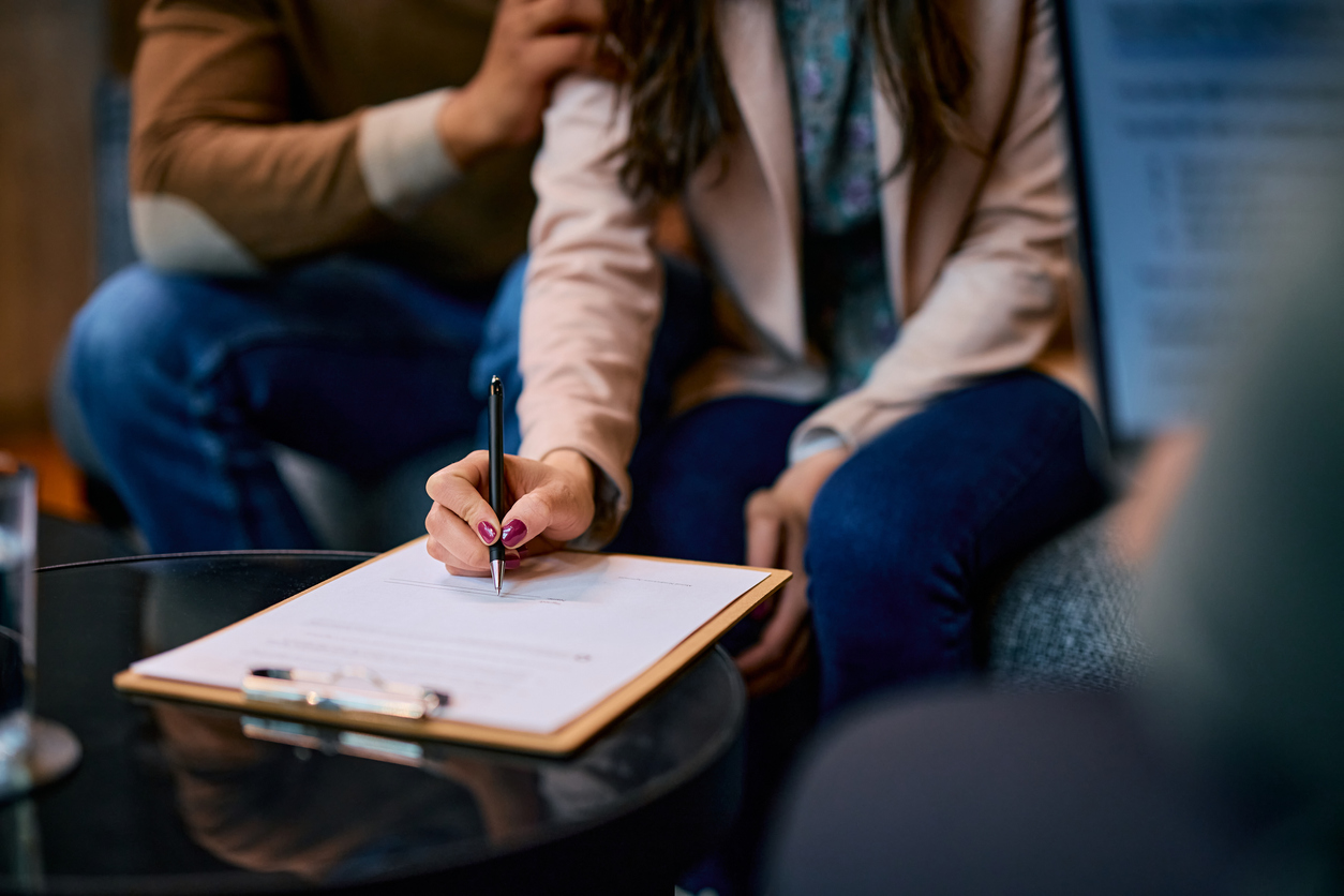 The Pros and Cons of Debt Consolidation Loans for Credit Card Debt 4